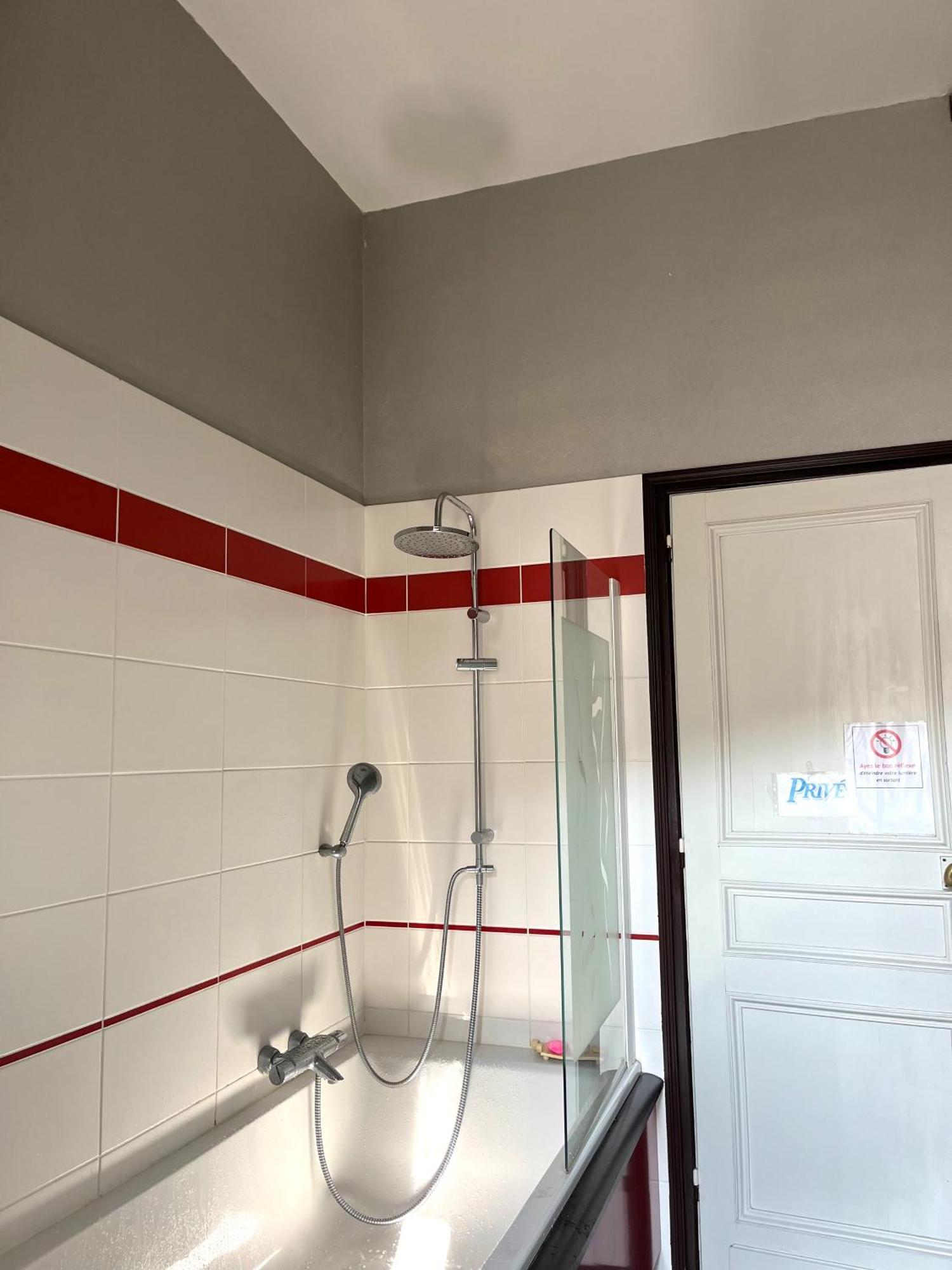 Coquelicot Hotel อาร์ม็องติแยร์ ภายนอก รูปภาพ