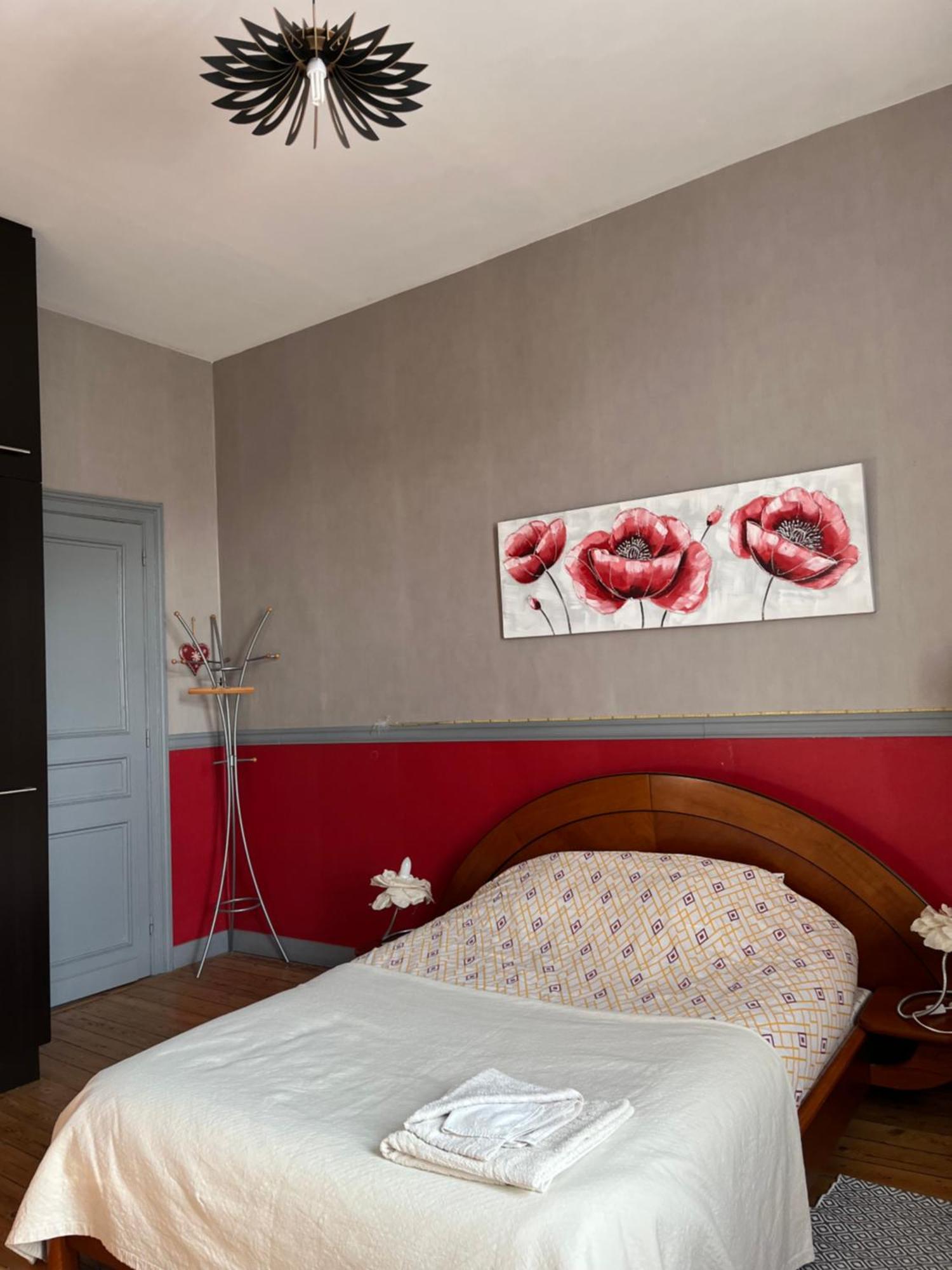 Coquelicot Hotel อาร์ม็องติแยร์ ภายนอก รูปภาพ